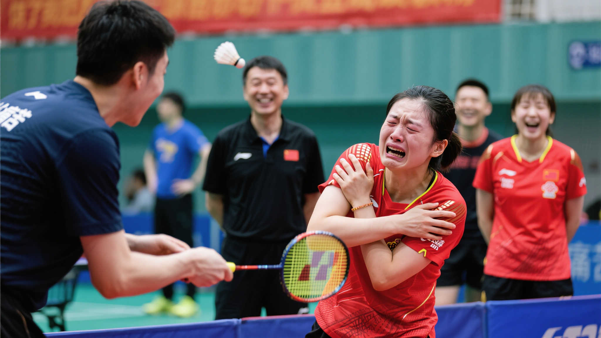 的助攻和破 的助攻和破